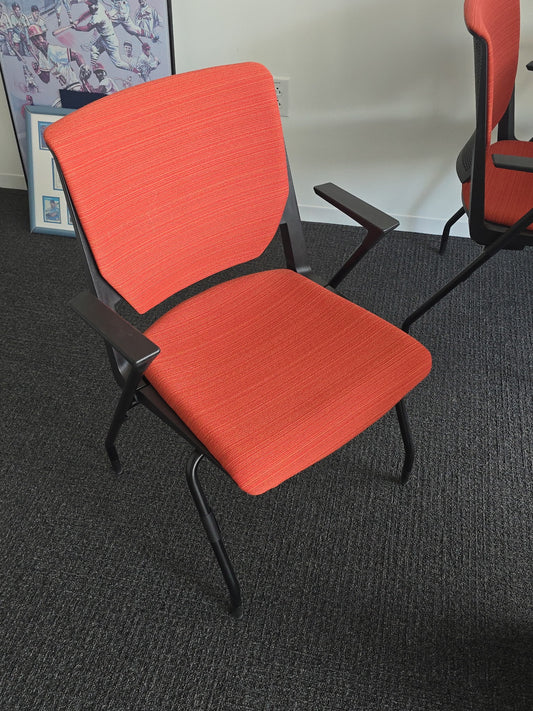 Haworth Improv side/guest chair