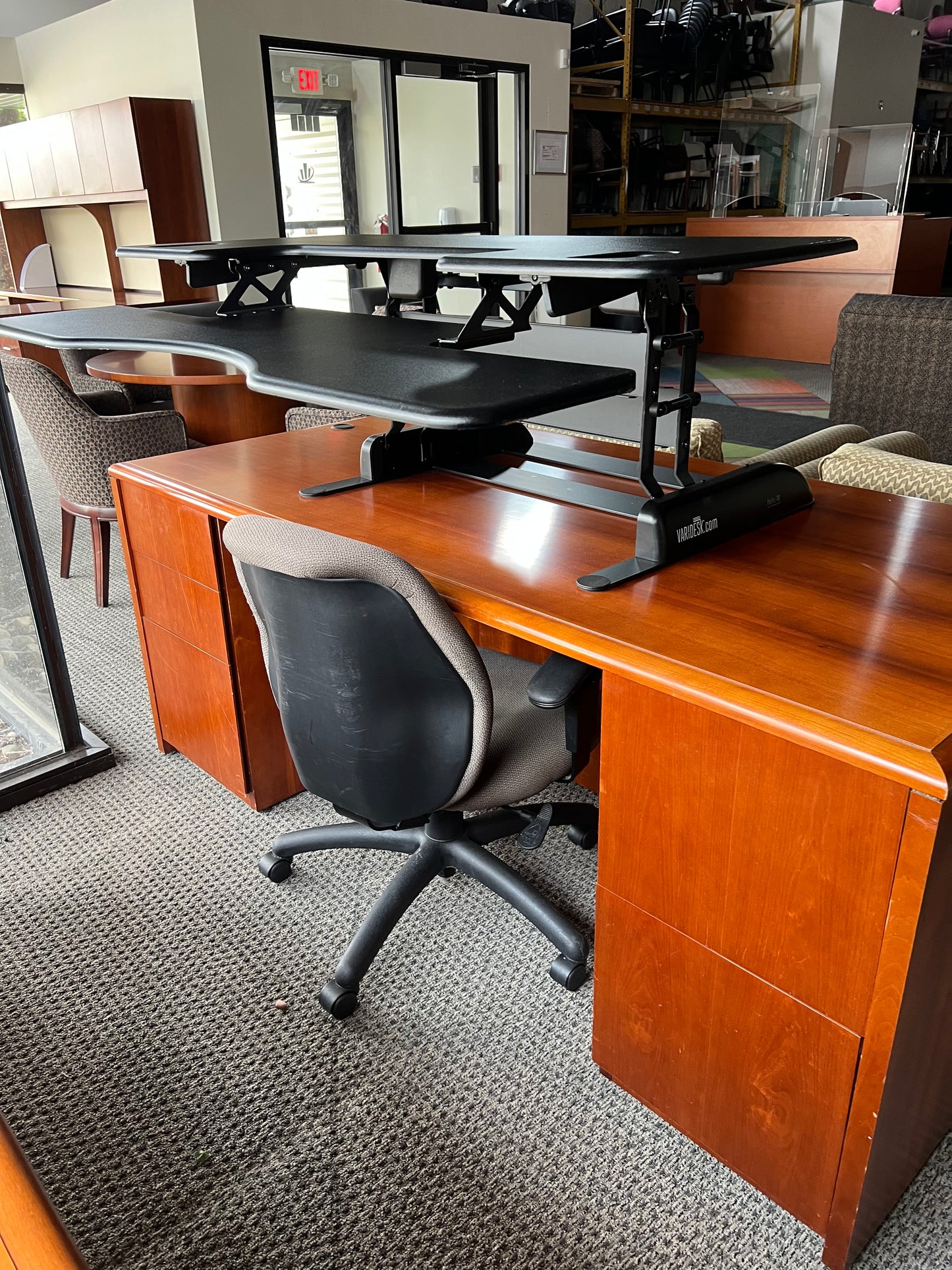 Desks: National Pedestal Desk
