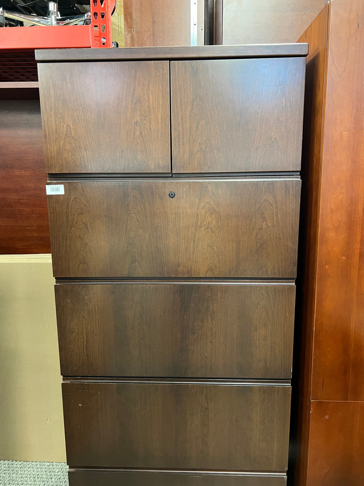 Storage: 3 drawer, 2 door storage cabinet