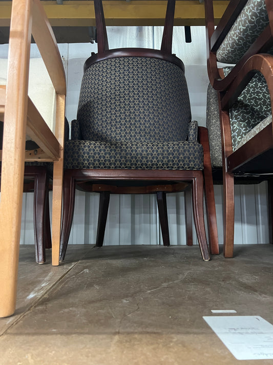 Chair: Stationary chair dark wood, dark grey print