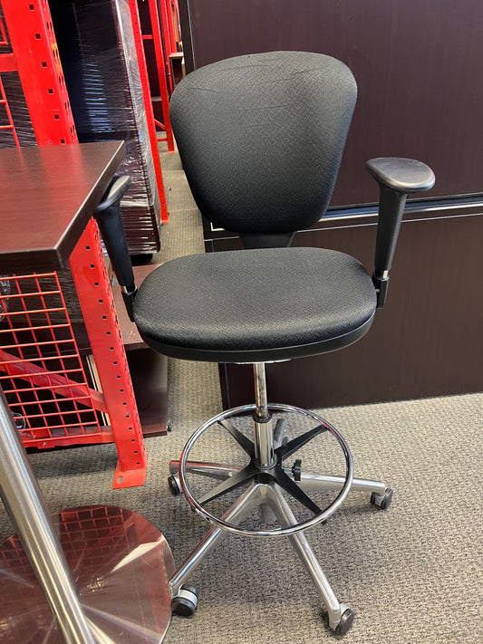 Chairs: Big and Tall bar height chair