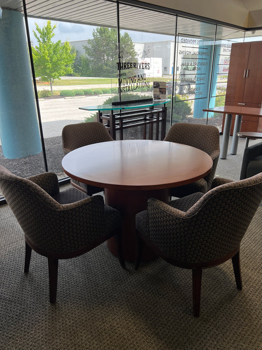 Tables: Round wooden pedestal table