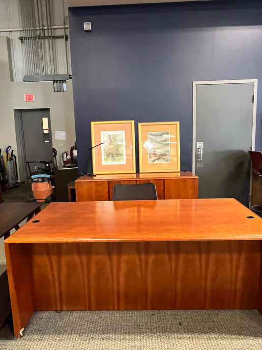 Desks: National Pedestal Desk