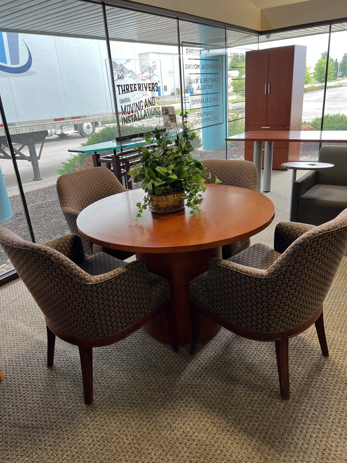 Tables: Solid wood small meeting table