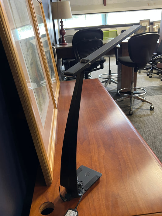 Lamps: Desk Lamp