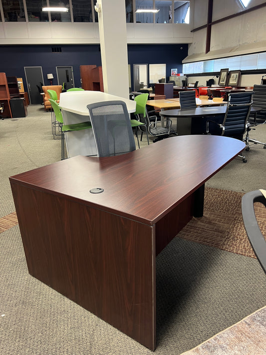 Desk: Small