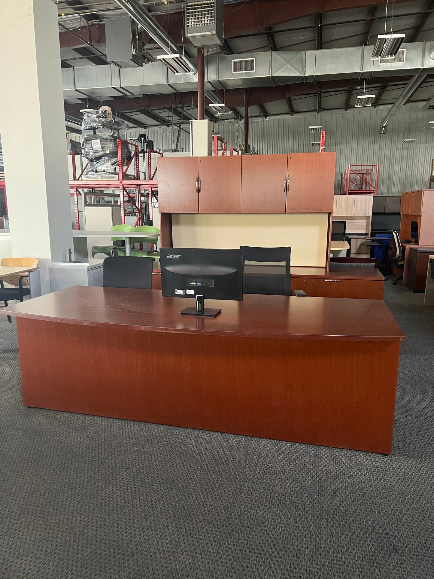 Desks Large bow front with hutch