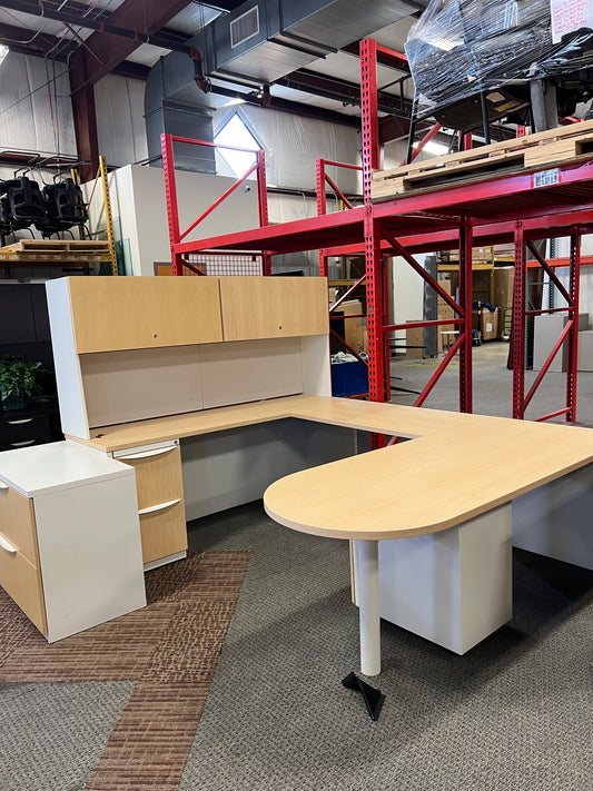 Haworth blond and white u shaped desk